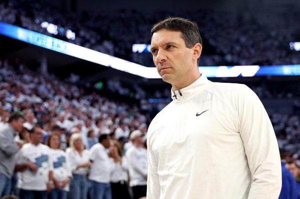 兴业配资 雷霆主帅戴格诺特：哈利伯顿是球队的发动机，他让我想到了纳什