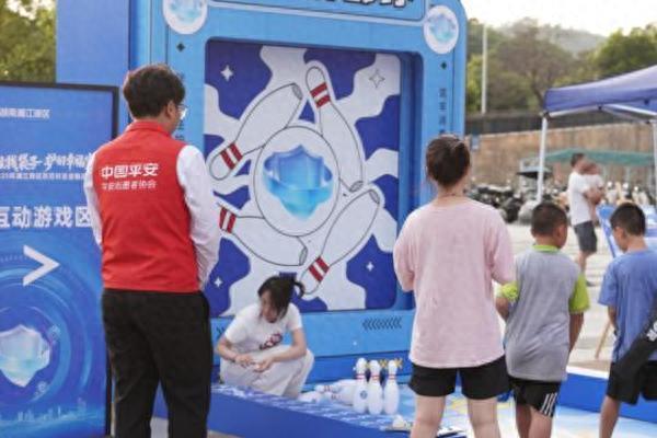 小麦策略 筑牢防非“安全网” 平安银行长沙分行开展金融知识宣传活动