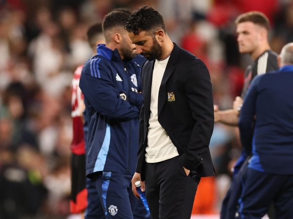 亿牛策略 邮报：尽管战绩不佳，但曼联董事会暂时没有解雇阿莫林的计划